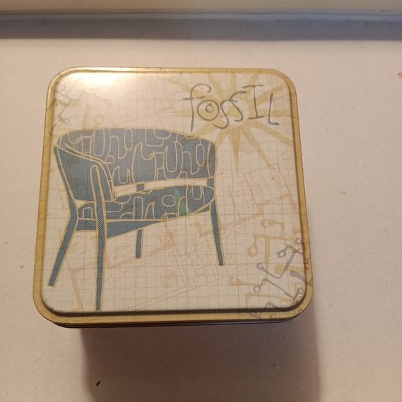 FOSSIL Watch - Picture 3 of 3